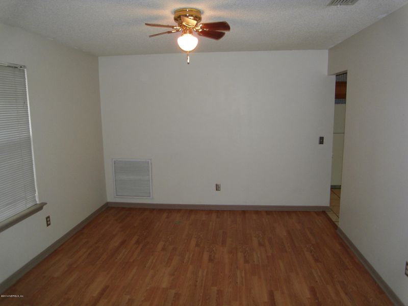 8226 Hamden Cir W, Jacksonville, FL 32244