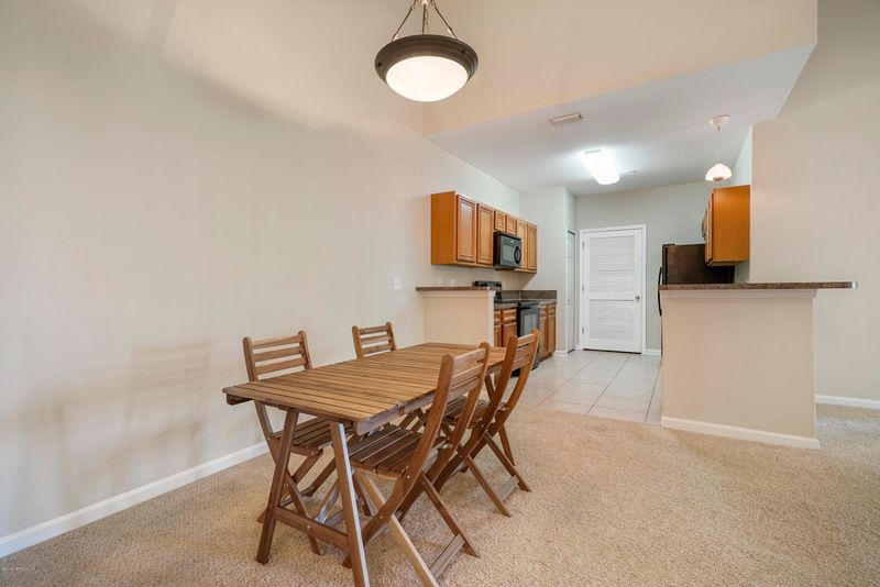 8227 Key Lime Dr #306, Jacksonville, FL 32256