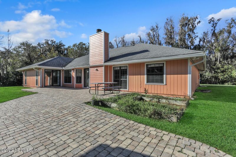 8232 Hall Ln, St Augustine, FL 32092
