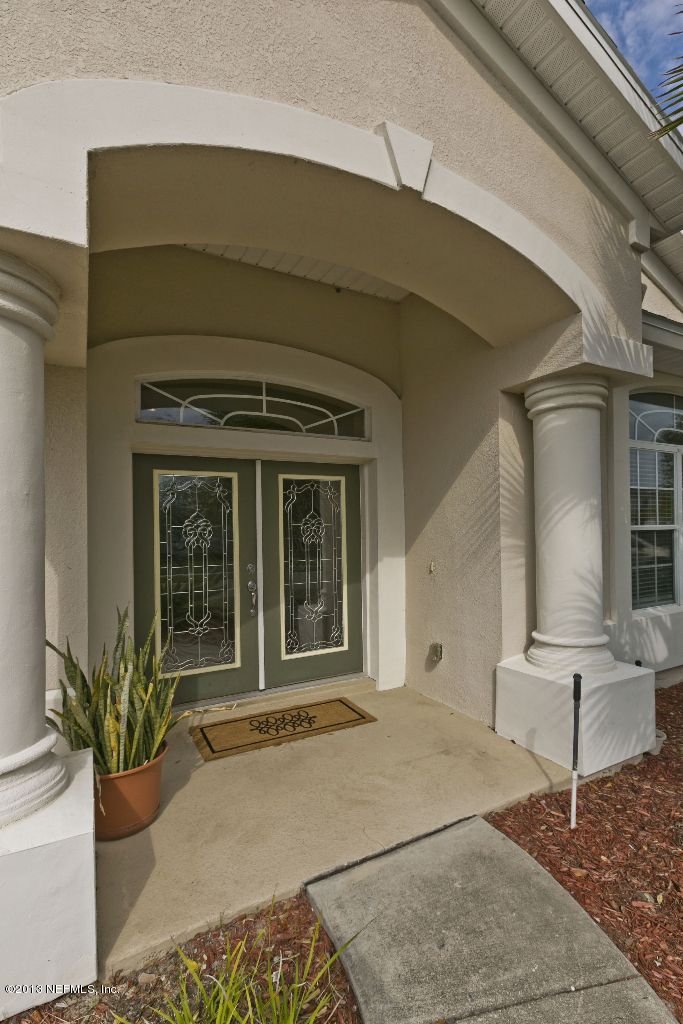 8235 Hedgewood Dr, Jacksonville, FL 32216