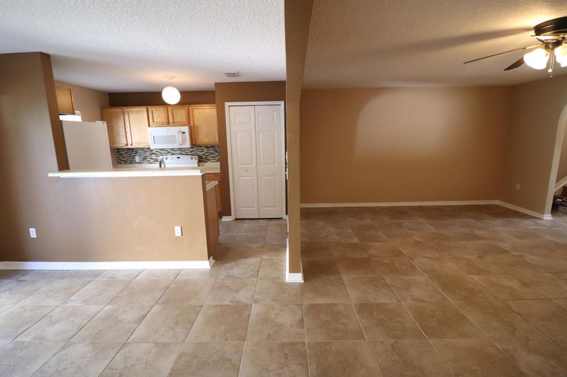 8237 Halls Hammock Ct, Jacksonville, FL 32244