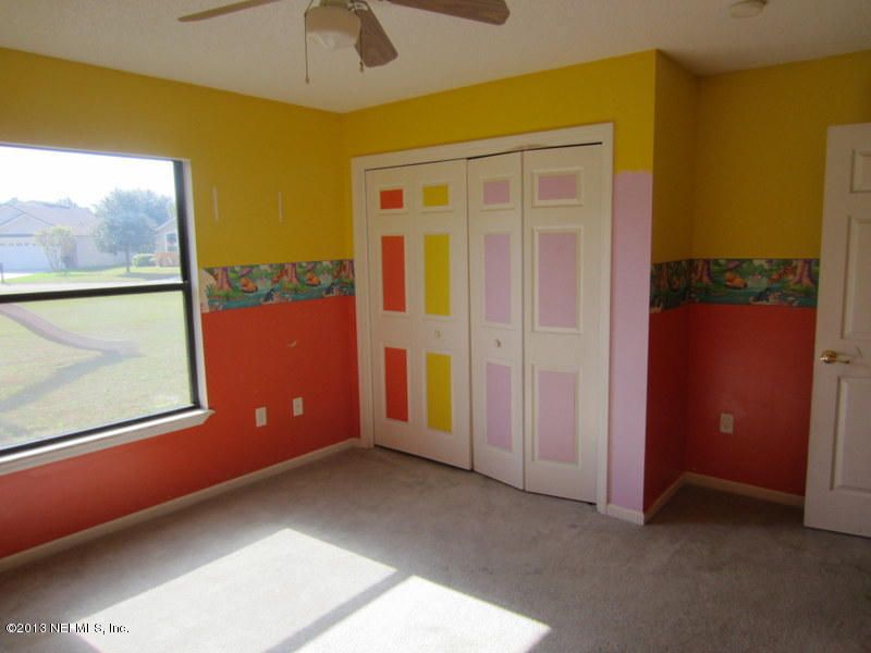 824 Mackenzie Cir, St Augustine, FL 32092