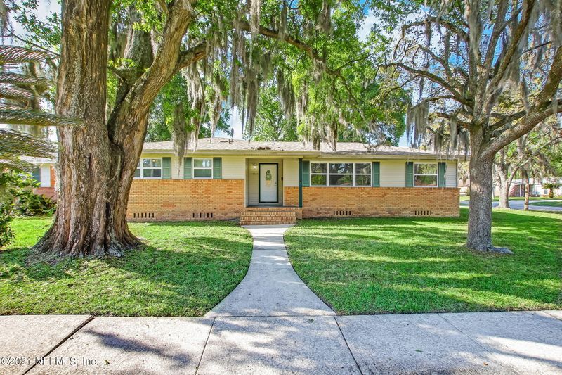 8242 Bengalin Ave, Jacksonville, FL 32211