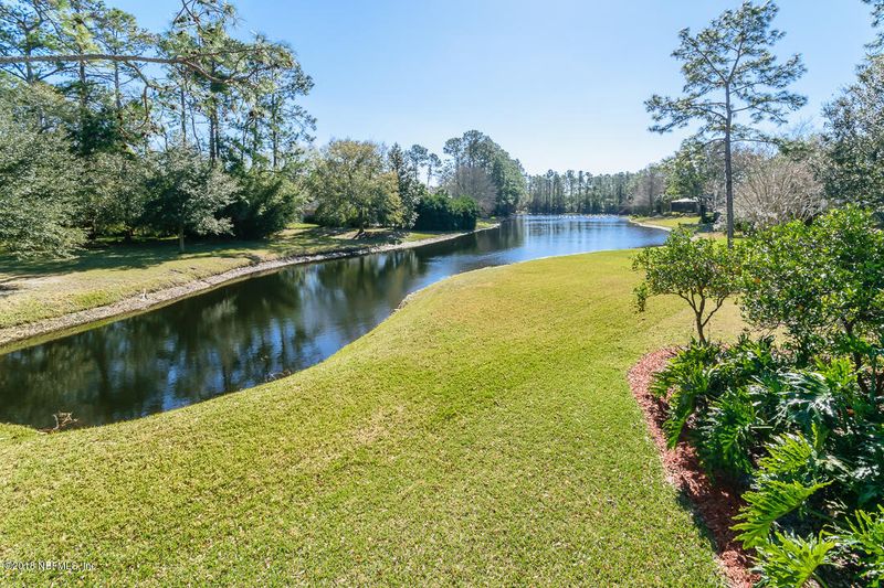 8248 Woodgrove Rd, Jacksonville, FL 32256