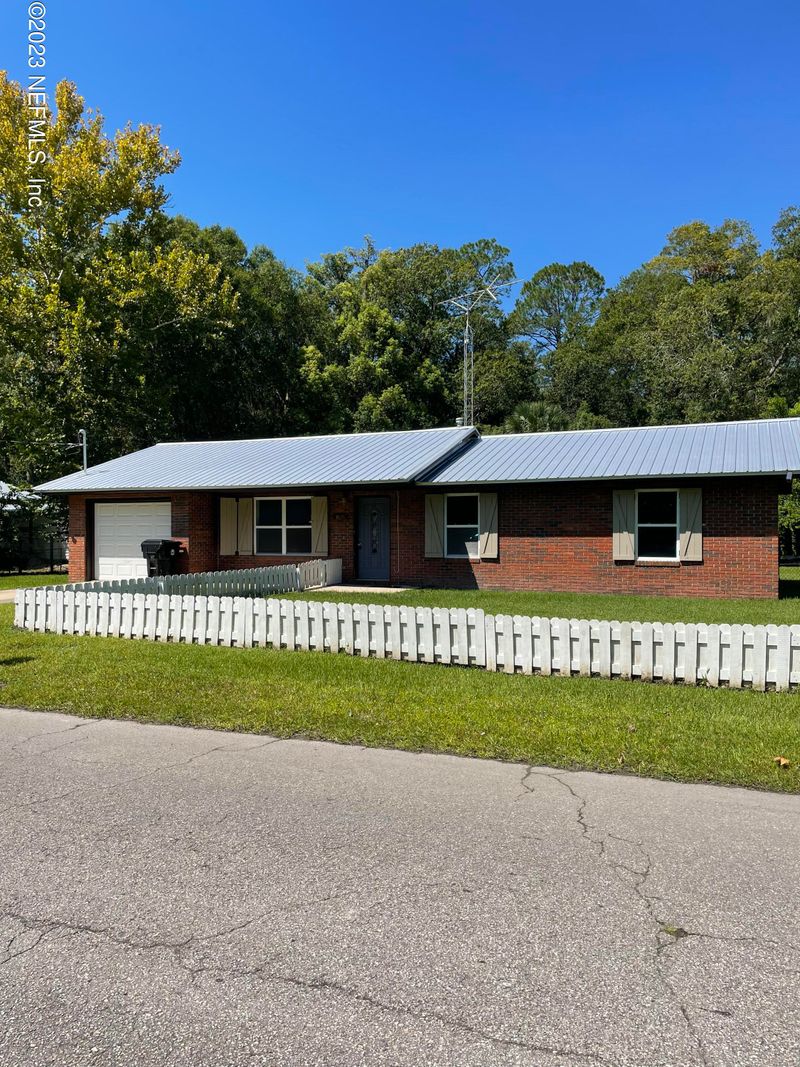 825 N Thompson, Starke, FL 32091