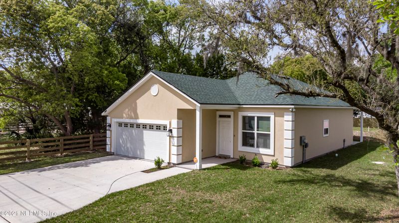 8255 Hewitt St, Jacksonville, FL 32244