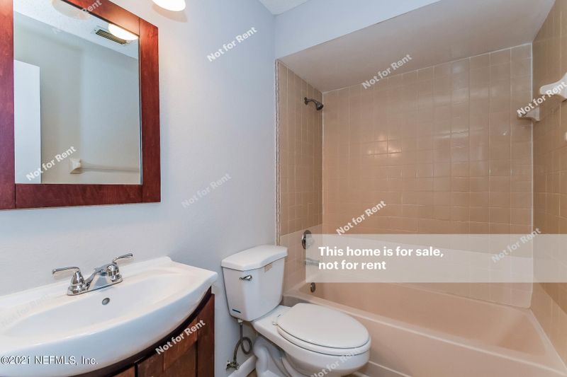 8260 Windypine Ln, Jacksonville, FL 32244