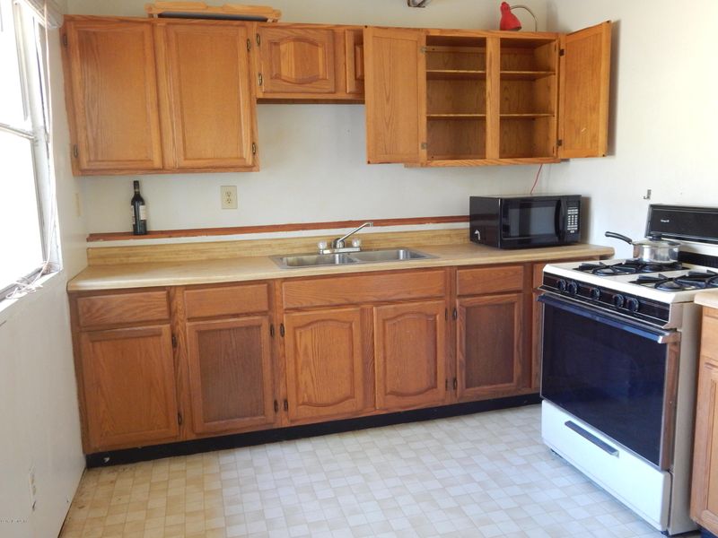 8261 Forest Hills Rd, Melrose, FL 32666
