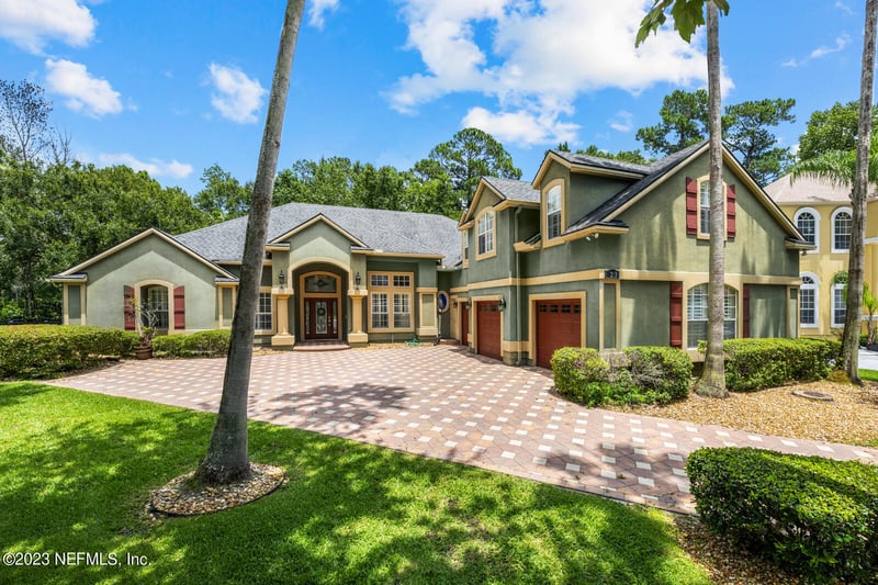 8263 Ashworth Ct, Jacksonville, FL 32256