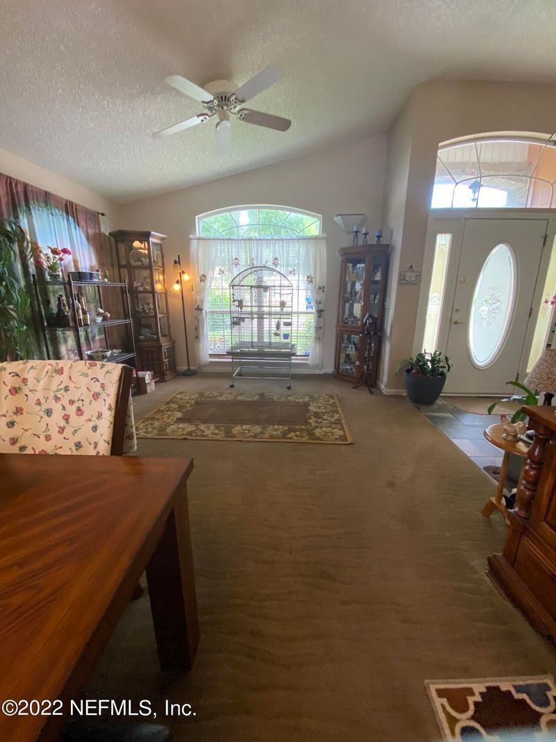 8288 Abbeyfield Dr, Jacksonville, FL 32277