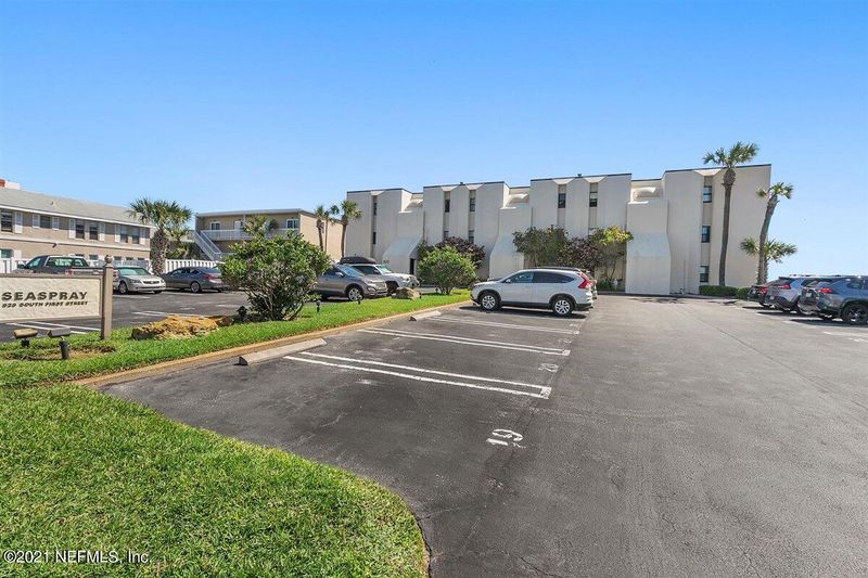 829 1st St S #1-A, Jacksonville Beach, FL 32250