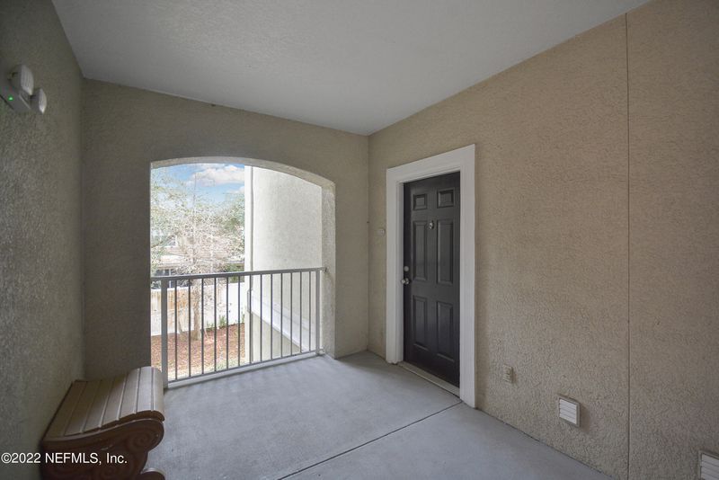 8290 Gate Pw #1212, Jacksonville, FL 32216