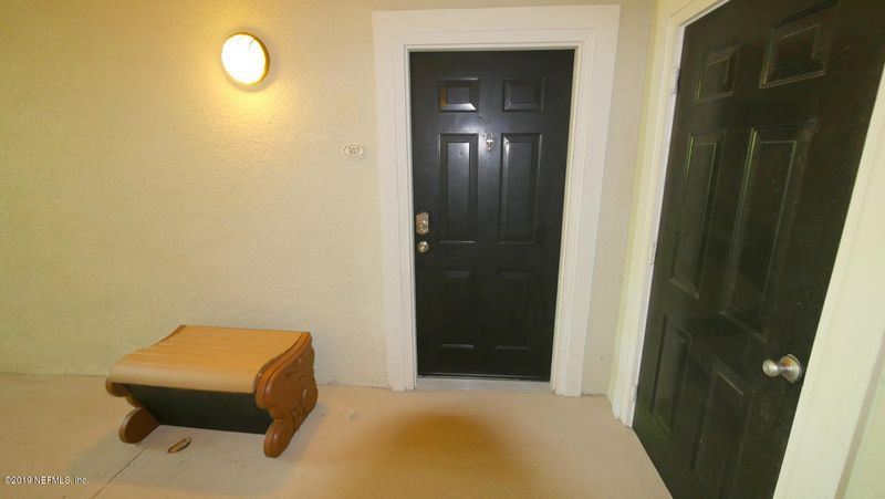 8290 Gate Pw #307, Jacksonville, FL 32216