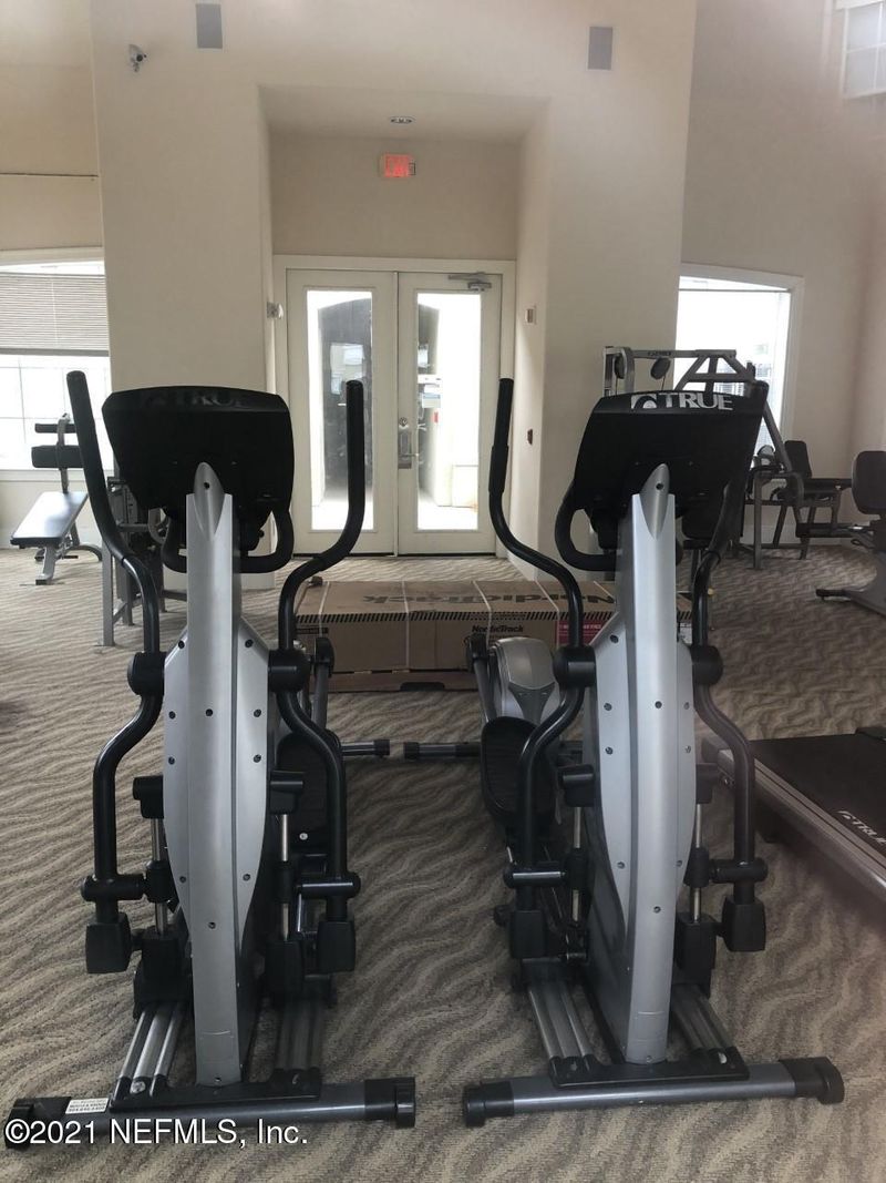 8290 Gate Pw #720, Jacksonville, FL 32216