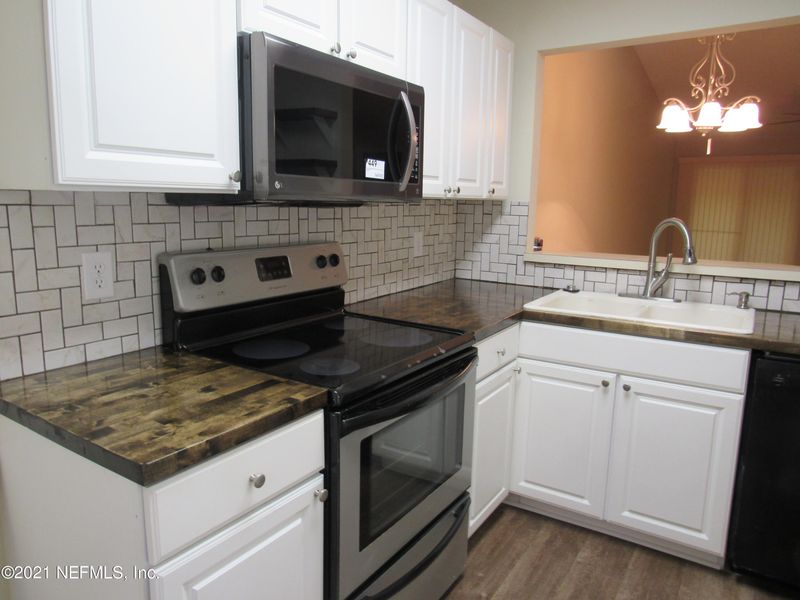8300 Plaza Gate Ln #1214, Jacksonville, FL 32217