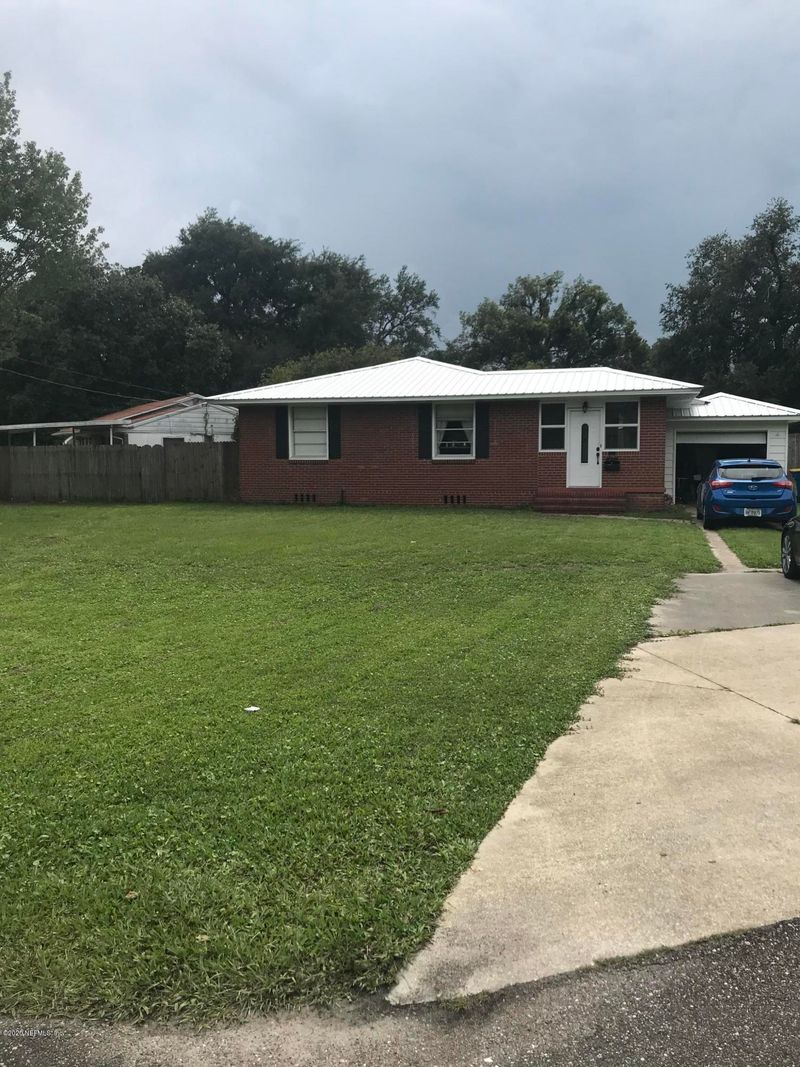 8308 Lexington Dr, Jacksonville, FL 32208