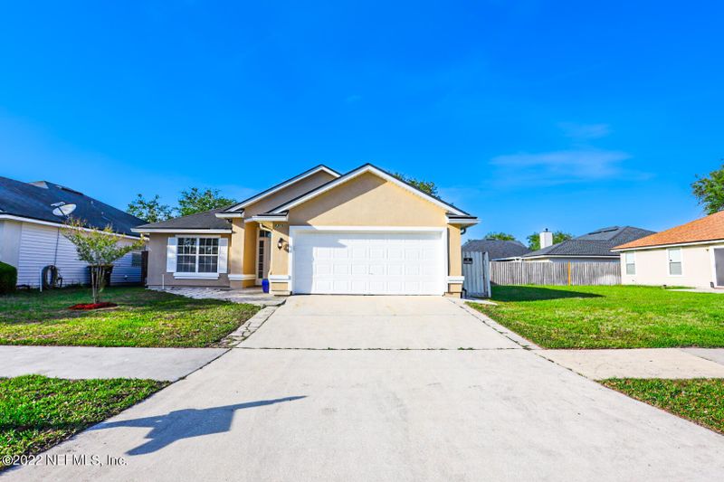 8309 S Stelling Dr, Jacksonville, FL 32244