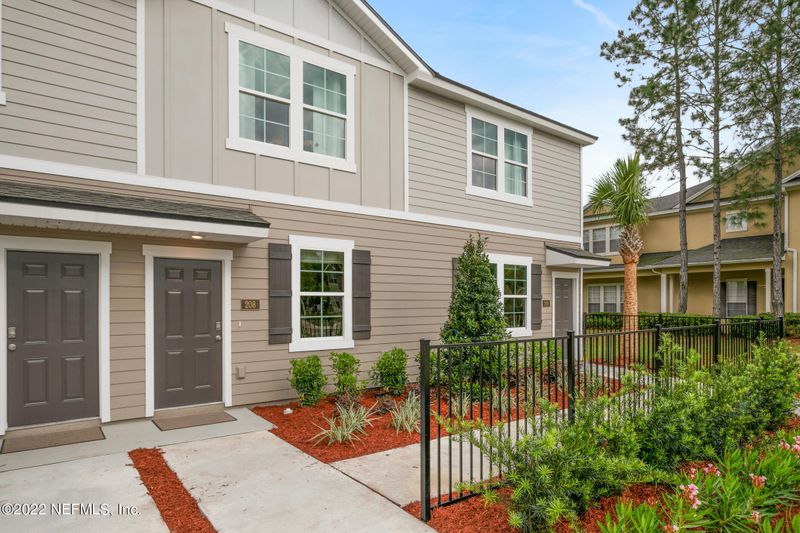 8314 Asteroid St, Jacksonville, FL 32256