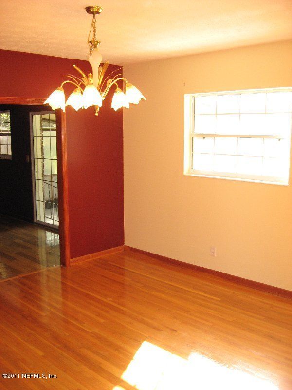 8314 Mathonia Ave, Jacksonville, FL 32211