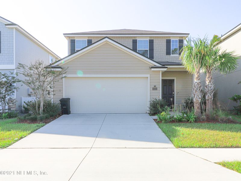 8315 Cape Fox Dr, Jacksonville, FL 32222