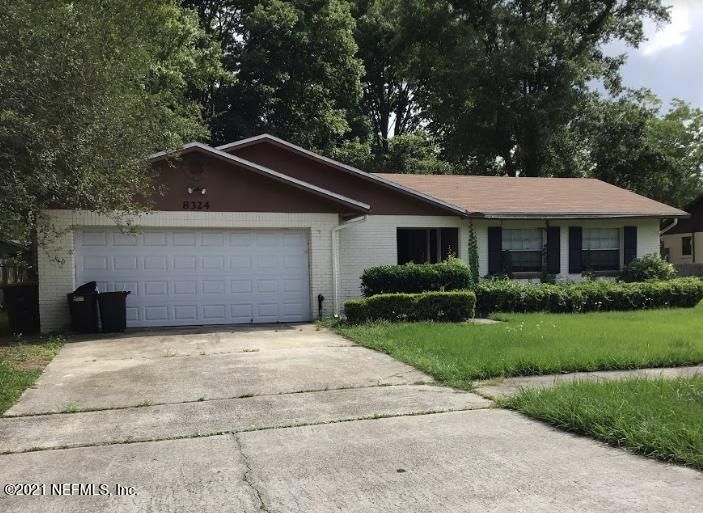 8324 Thornton Ct, Jacksonville, FL 32221