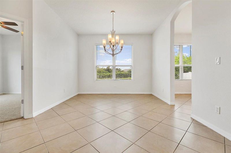 833 Battersea Dr, St Augustine, FL 32095