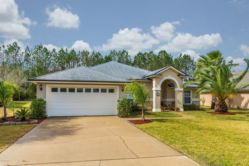 833 S Longneedle Dr, St Augustine, FL 32092