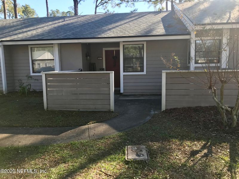 8344 Westover Ct, Jacksonville, FL 32244