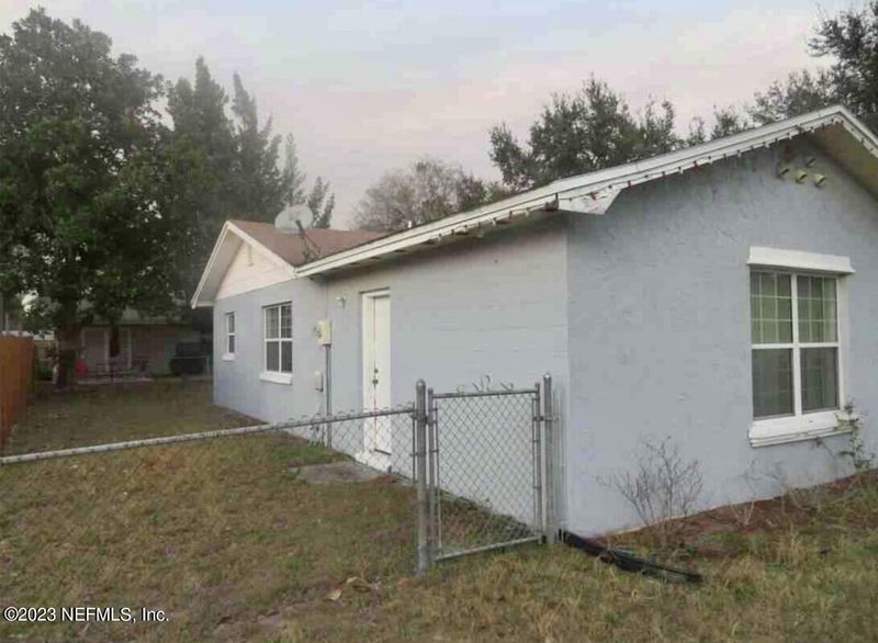 8345 Chessman Ct, Jacksonville, FL 32244