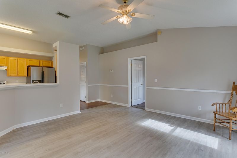 8346 Three Creeks Blvd, Jacksonville, FL 32220