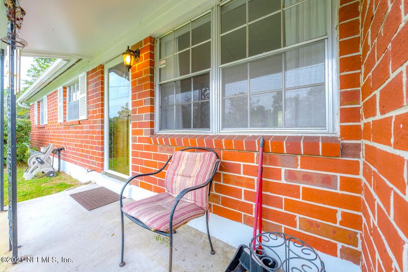 8349 Barracuda Rd, Jacksonville, FL 32244