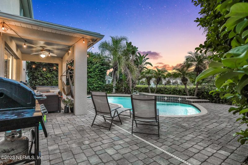 8350 Highgate Dr, Jacksonville, FL 32216