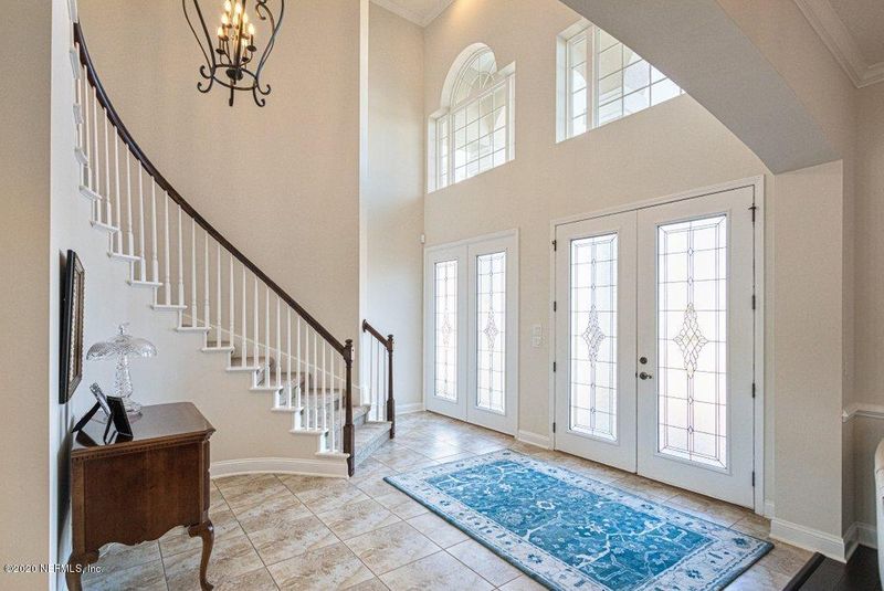 836 E Dorchester Dr, St Johns, FL 32259