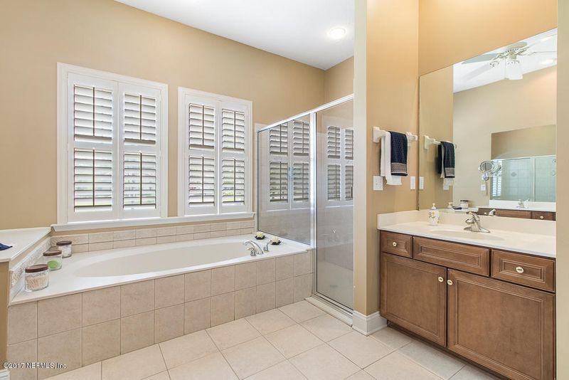 836 Eagle Point Dr, St Augustine, FL 32092