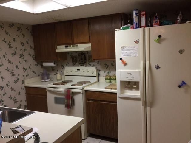 8374 Windypine Ln, Jacksonville, FL 32244