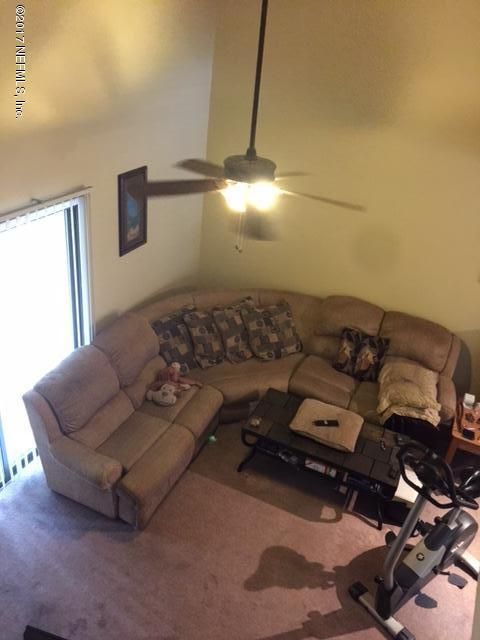 8374 Windypine Ln, Jacksonville, FL 32244