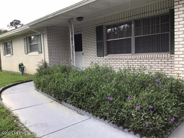 8381 Fury Dr, Jacksonville, FL 32244