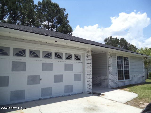 8386 Fire Fly Ln, Jacksonville, FL 32244