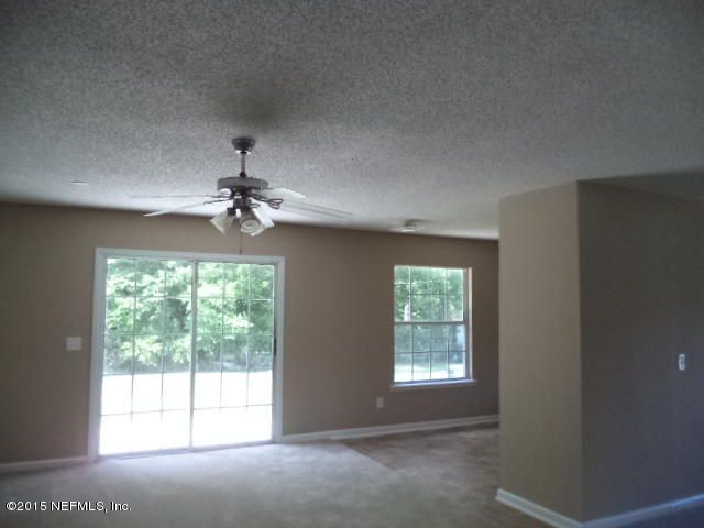 8386 Fire Fly Ln, Jacksonville, FL 32244