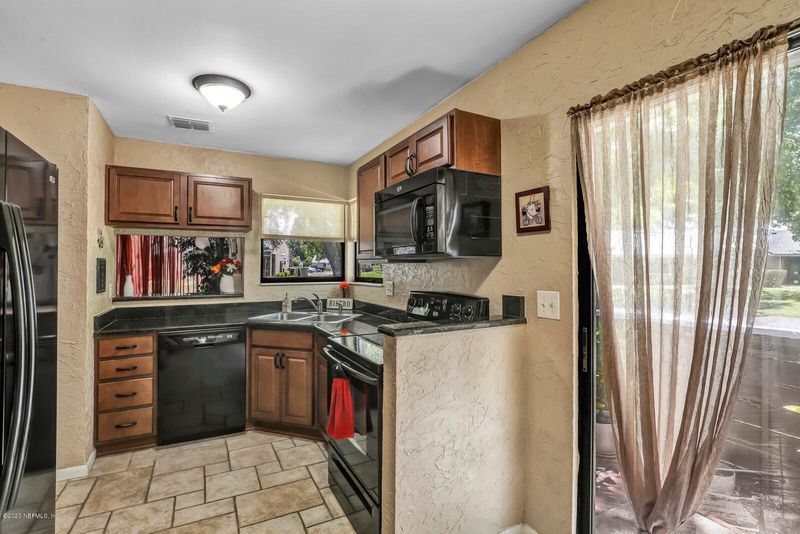 8404 Long Meadow Cir N, Jacksonville, FL 32244