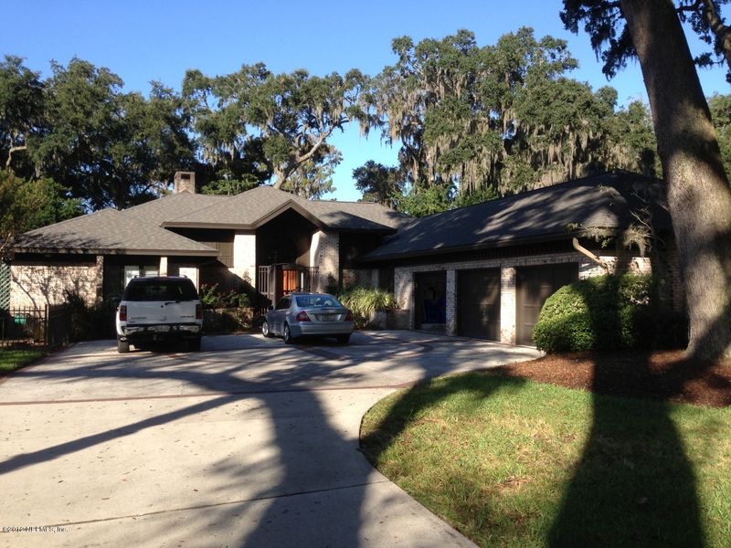 8410 Kim Rd, Jacksonville, FL 32217