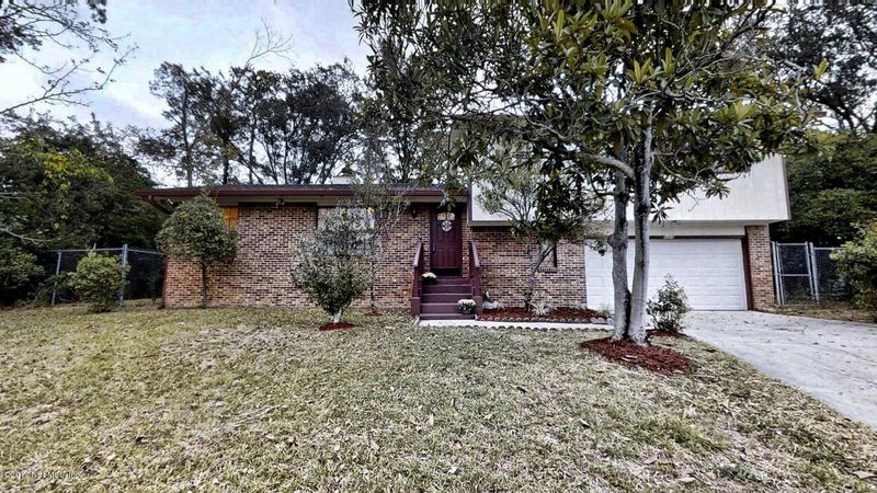 8415 Bluestem Ct, Jacksonville, FL 32244