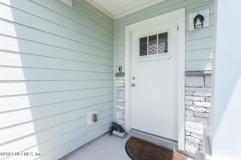 8415 Thor St, Jacksonville, FL 32216