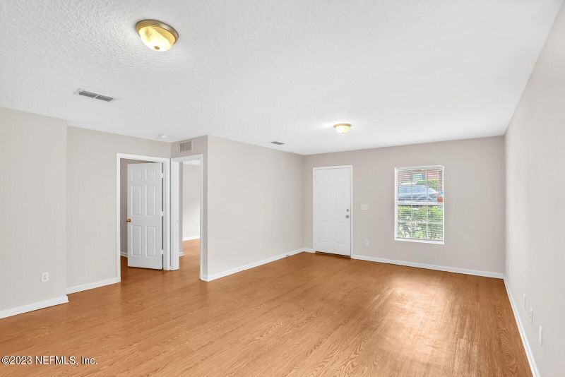 8425 Jasper Ave, Jacksonville, FL 32211
