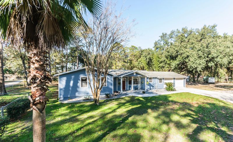8427 Clarence Rd, Jacksonville, FL 32220