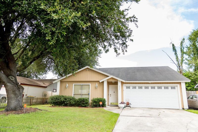8427 Gemini Rd, Jacksonville, FL 32216