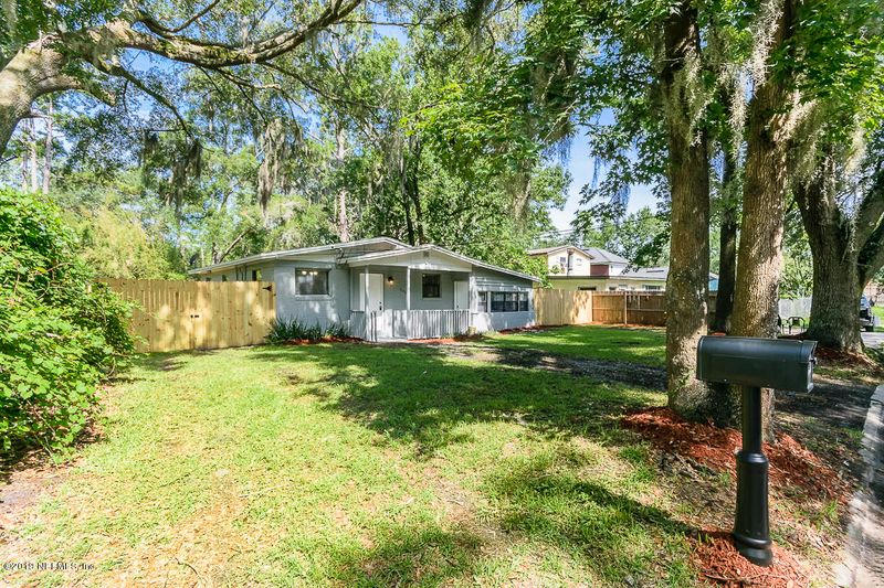 843 Filmore Ln, Orange Park, FL 32073