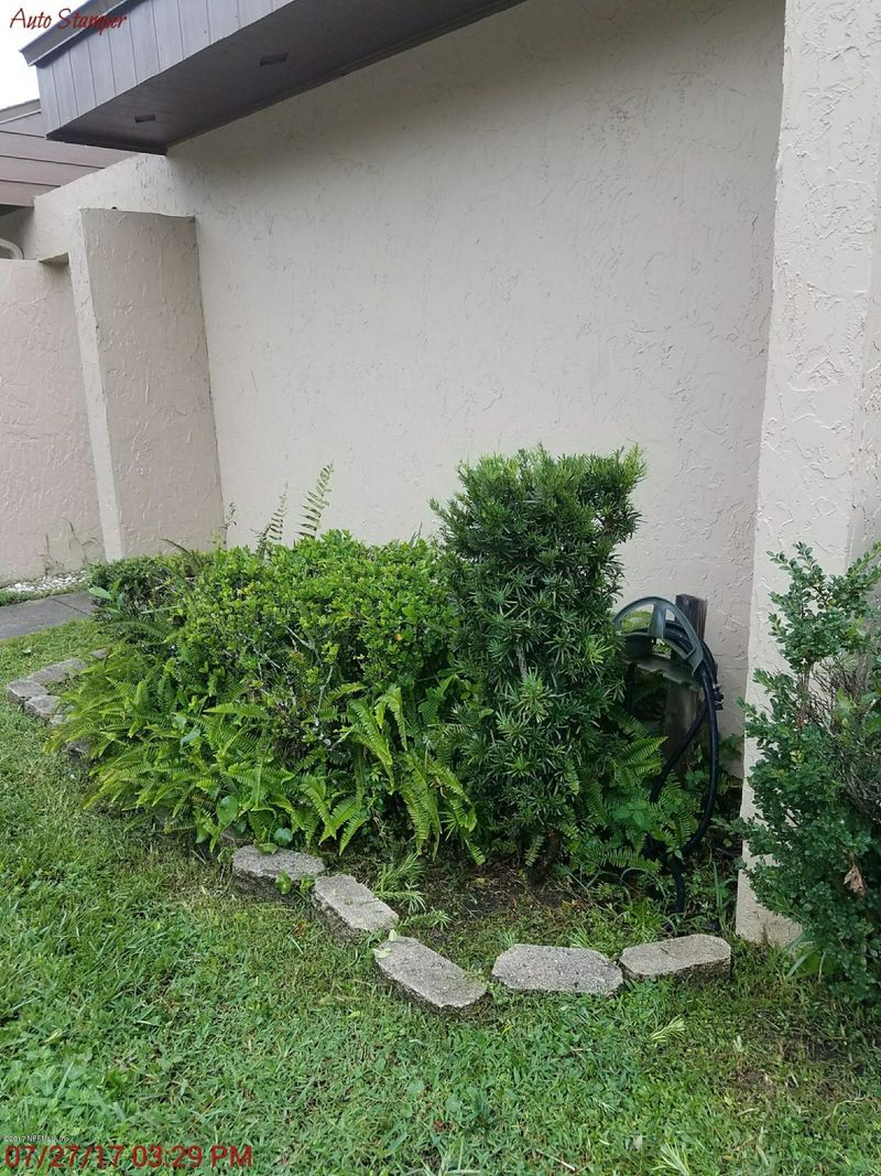 8442 Pineverde Ln, Jacksonville, FL 32244