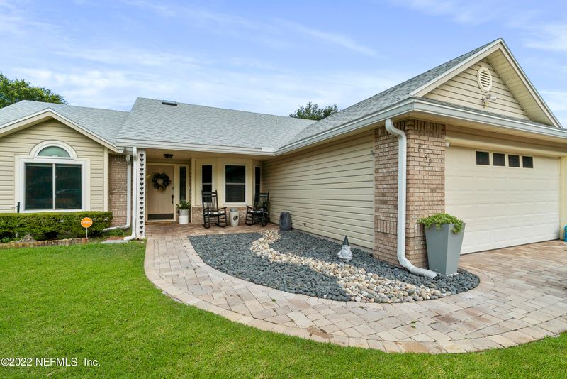 8449 Branchwater Dr, Jacksonville, FL 32244