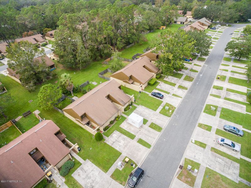 8452 Pineverde Ln, Jacksonville, FL 32244